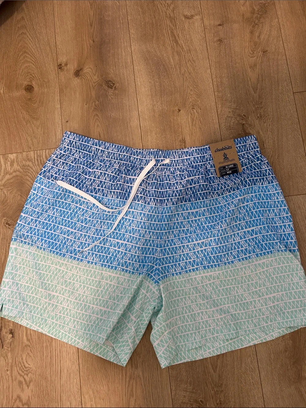 Chubbies Classic 5.5in Swim Trunk Shorts Ocean Trifectas, Blues, Size XXL, NWT